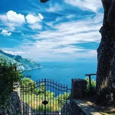 Le Due Costiere Bed & Breakfast Salerno